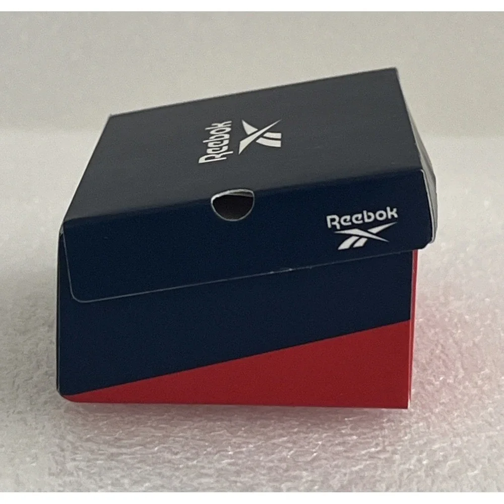 Zuru Mini Brands Figurine/Doll Mini‎ Reebok Toy Sneakers
